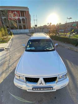 Mitsubishi Nativa